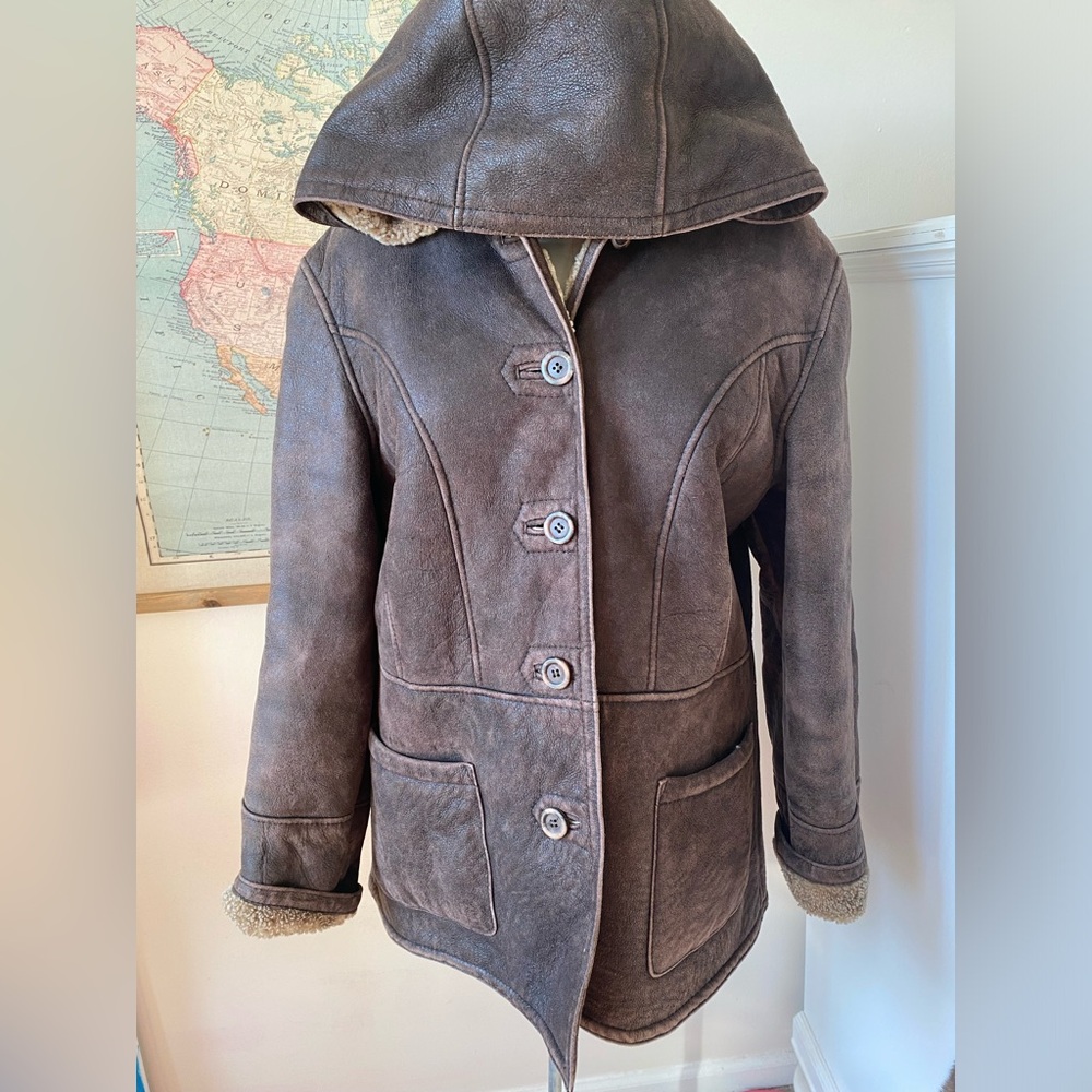 Vintage Original Shearling Coat - Picture 4 of 10